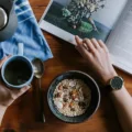 Identify and rectify the 10 common mistakes in your morning routine to boost productivity and start your day on the right foot.